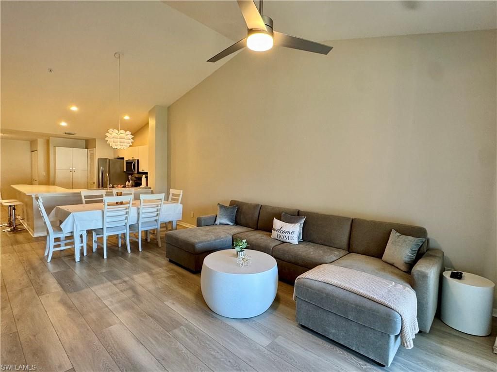 5045 Cedar Springs Dr, Unit 203, Naples, FL 34110 Photo