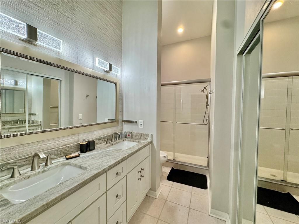 5045 Cedar Springs Dr, Unit 203, Naples, FL 34110 Photo