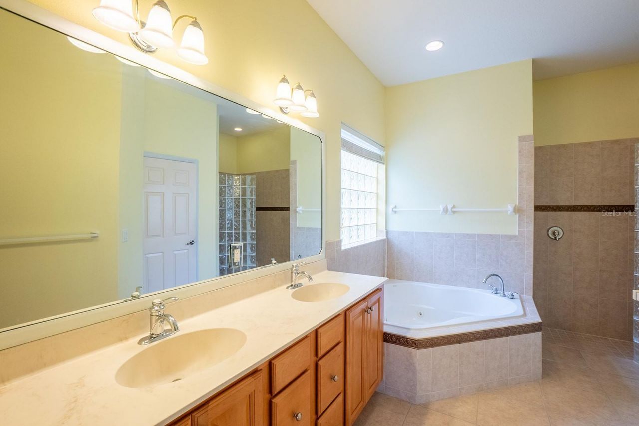 79 Southlake Drive, Palm Coast, FL 32137 Photo