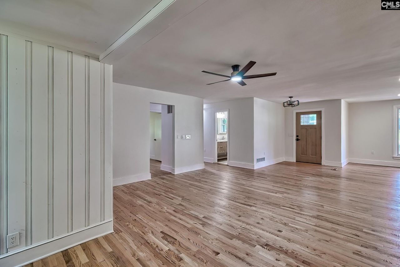 900 Michaelmas (aka "m" Ave) Avenue Photo 19