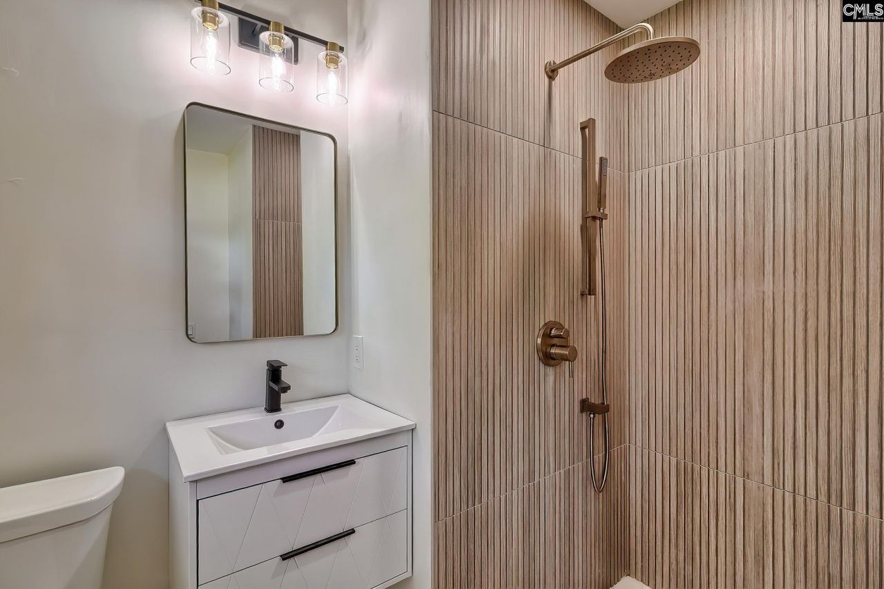 900 Michaelmas (aka "m" Ave) Avenue Photo 30