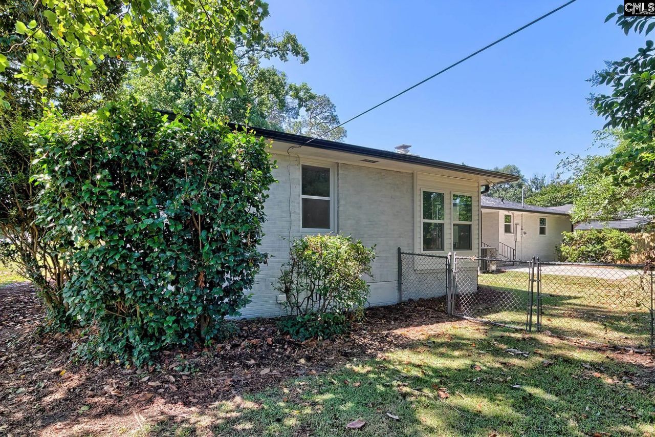 900 Michaelmas (aka "m" Ave) Avenue Photo 33