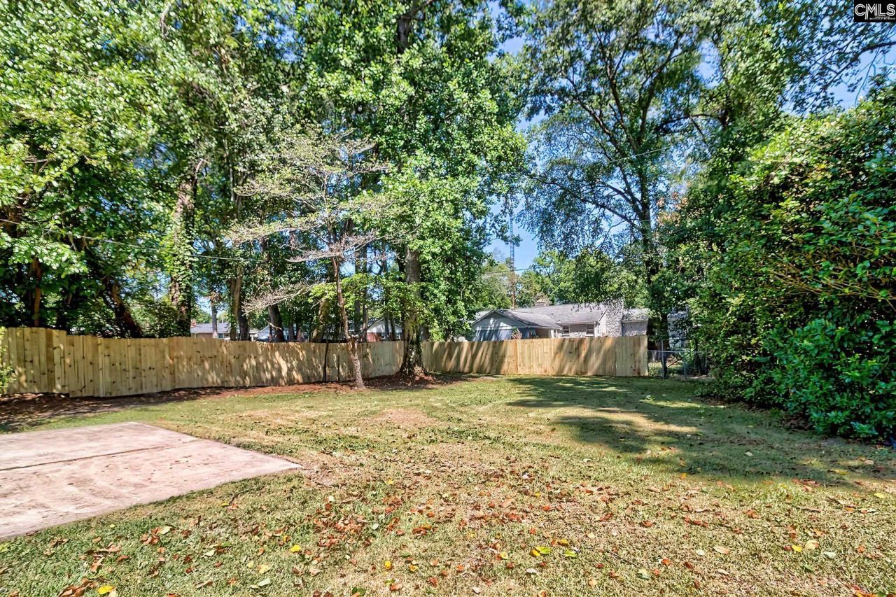 900 Michaelmas (aka "m" Ave) Avenue Photo 34