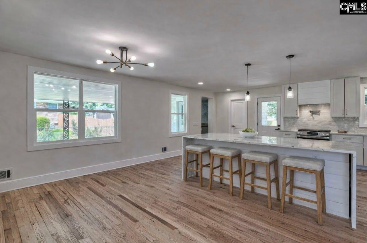 900 Michaelmas (aka "m" Ave) Avenue Photo 7