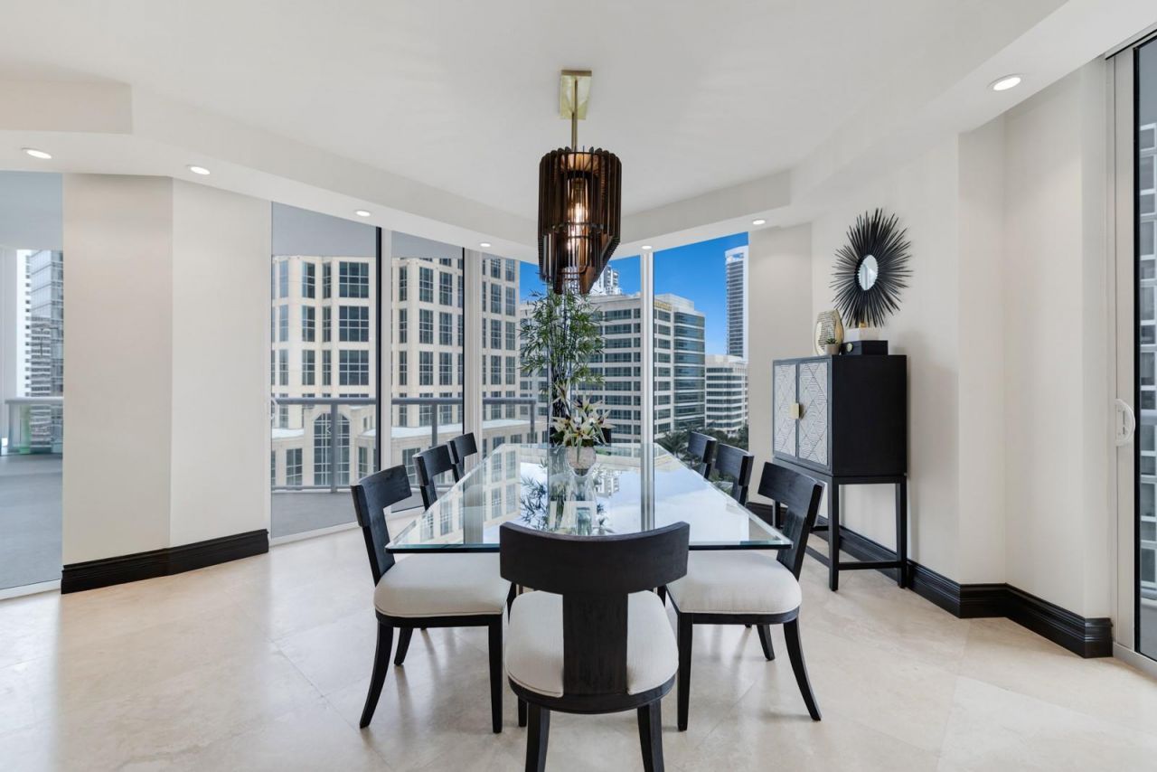 333 Las Olas Way, Unit 1610, Fort Lauderdale, FL 33301 Photo