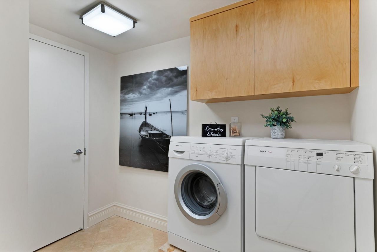 333 Las Olas Way, Unit 1610, Fort Lauderdale, FL 33301 Photo