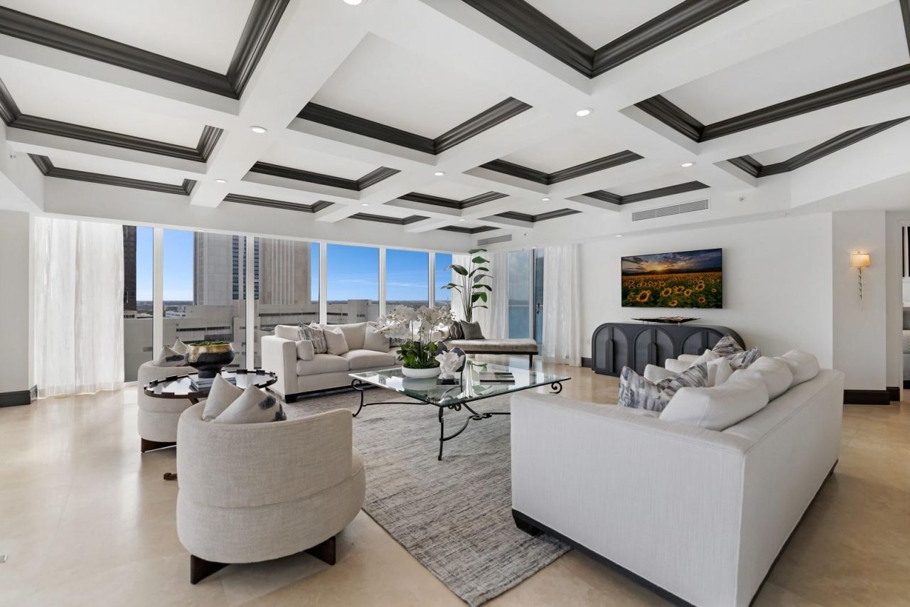 333 Las Olas Way, Unit 1610, Fort Lauderdale, FL 33301 Photo