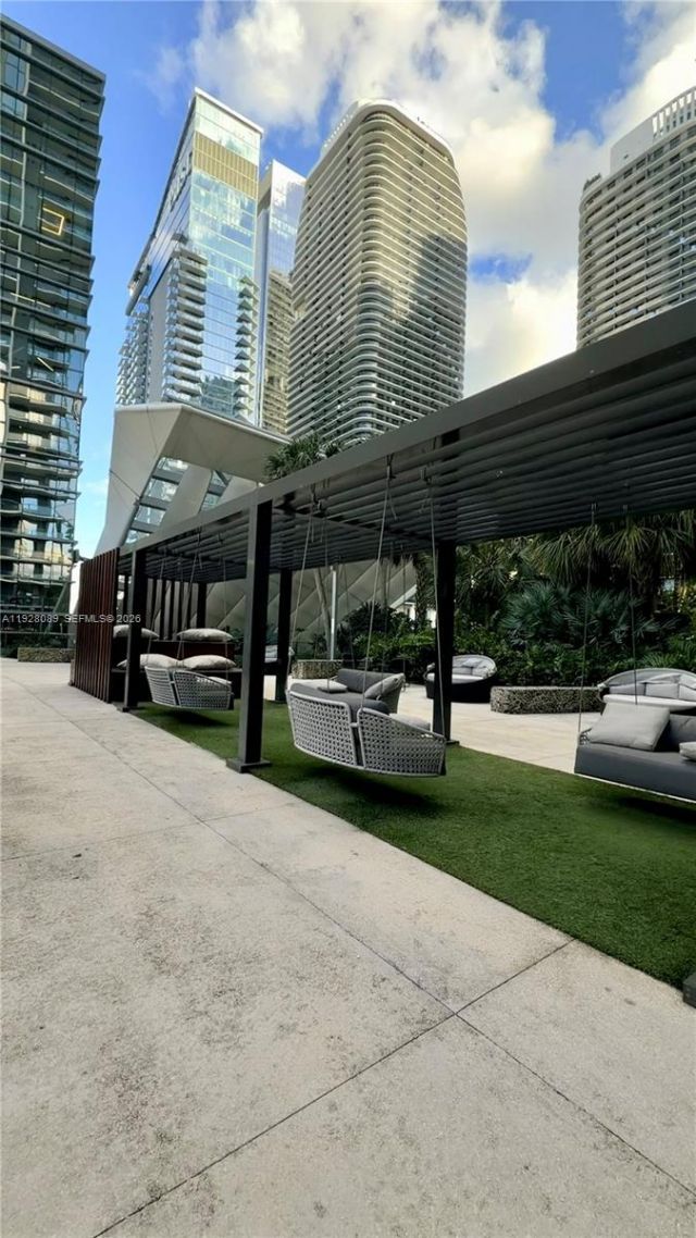 88 SW 7th St, Unit 3906, Miami, FL 33130 Photo