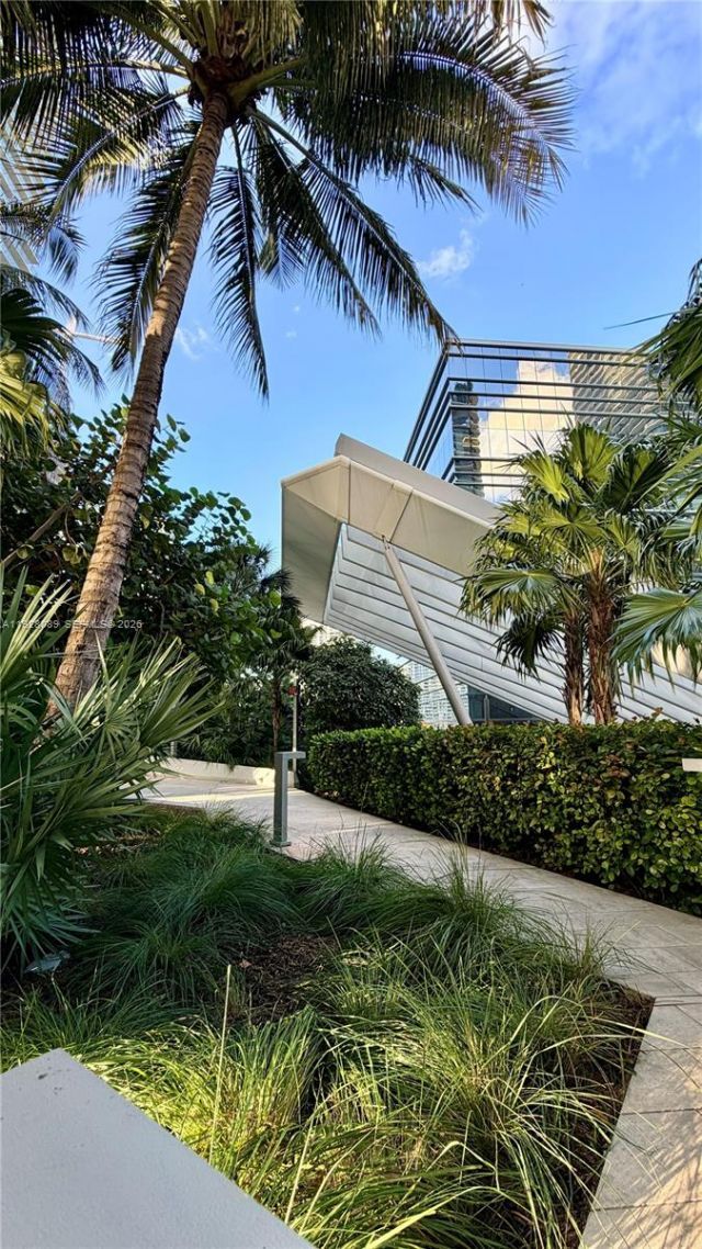 88 SW 7th St, Unit 3906, Miami, FL 33130 Photo