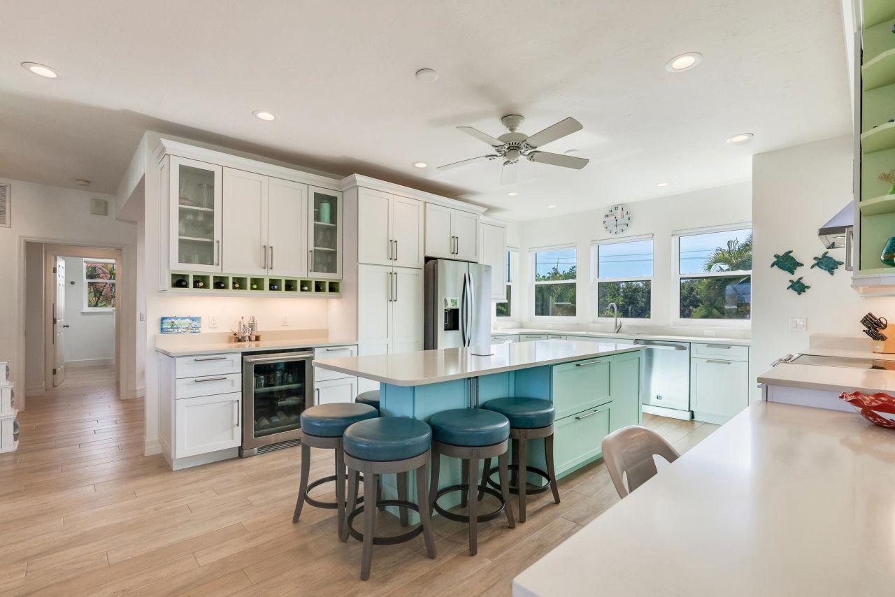 1508 Middle Gulf Dr, Sanibel, FL 33957 Photo