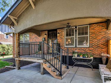 1530 N 52nd Street, Omaha, NE 68104