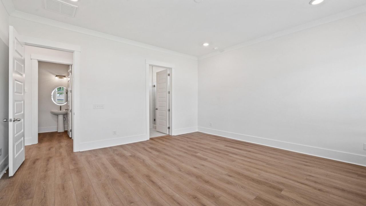 9240 Blue Jay Lane Photo 35