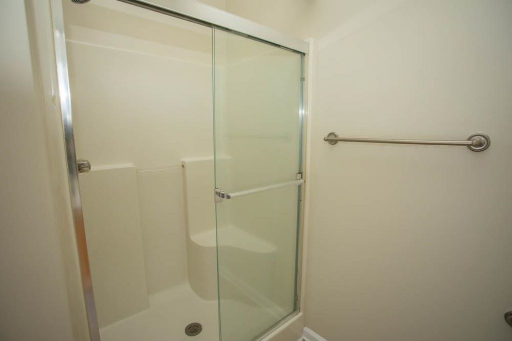 4693 Farm Lake Dr. Photo 21