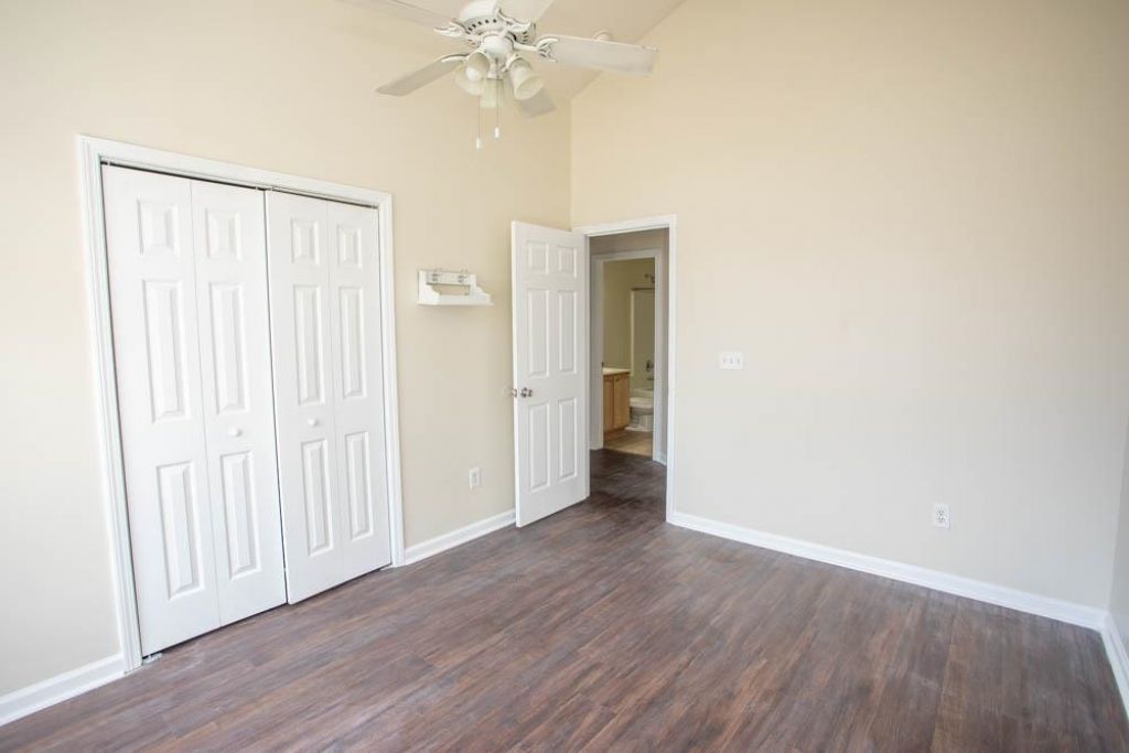 4693 Farm Lake Dr. Photo 25