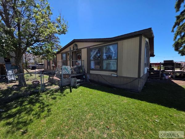 315 W 3rd S, SUGAR CITY, ID 83448
