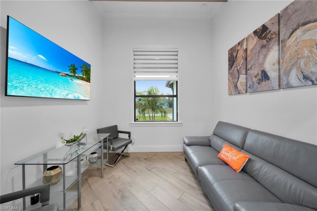 425 SE 15th St, Cape Coral, FL 33990 Photo