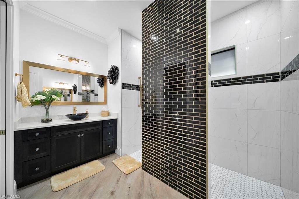 425 SE 15th St, Cape Coral, FL 33990 Photo