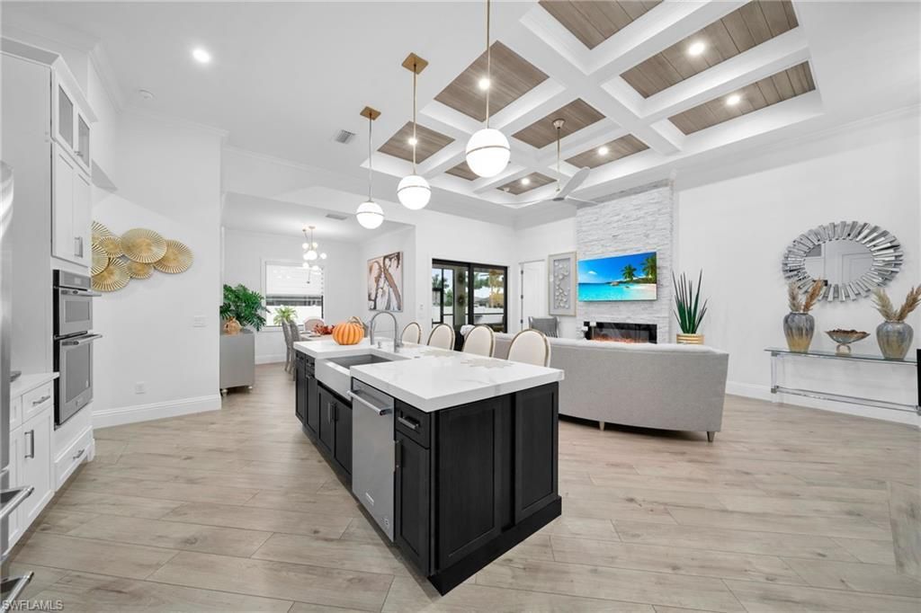 425 SE 15th St, Cape Coral, FL 33990 Photo