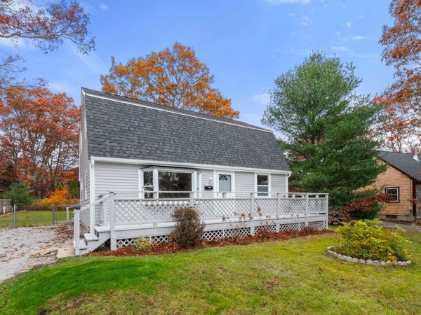 130 Old Barnstable Road, Teaticket, MA 02536