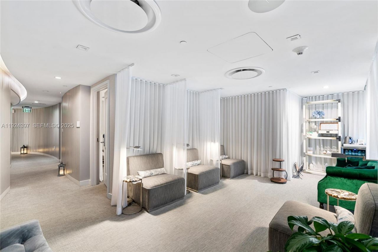 551 N Fort Lauderdale Beach Blvd, Unit R1904, Fort Lauderdale, FL 33304 Photo