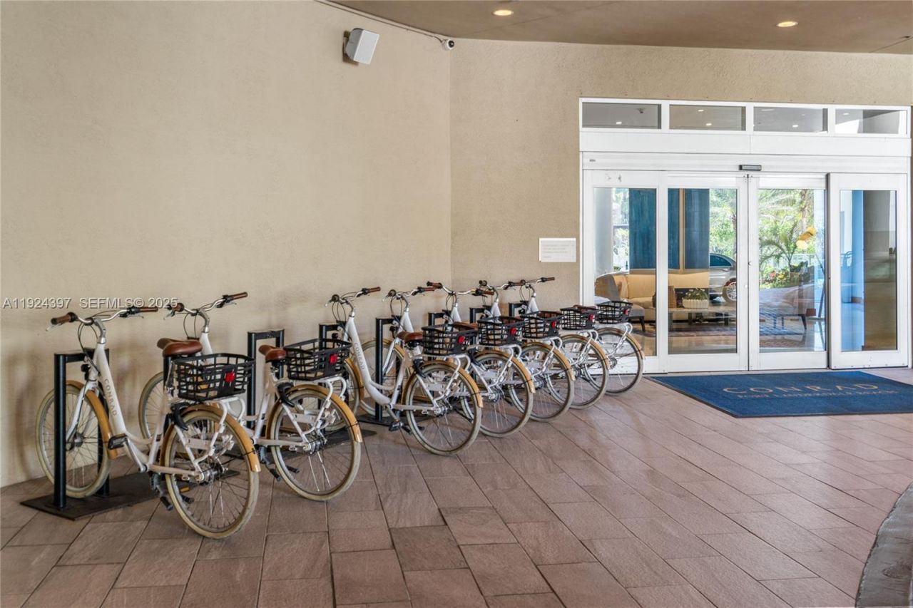 551 N Fort Lauderdale Beach Blvd, Unit R1904, Fort Lauderdale, FL 33304 Photo