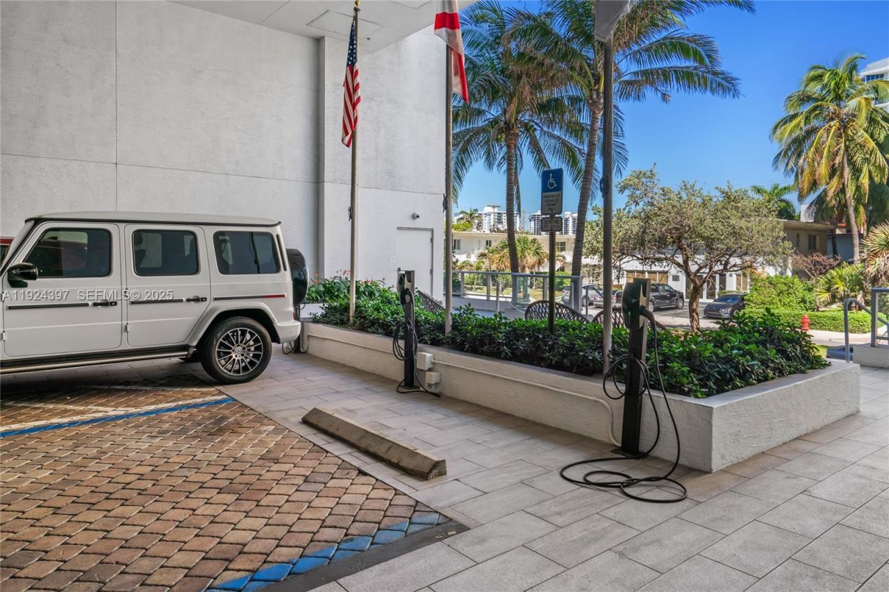 551 N Fort Lauderdale Beach Blvd, Unit R1904, Fort Lauderdale, FL 33304 Photo