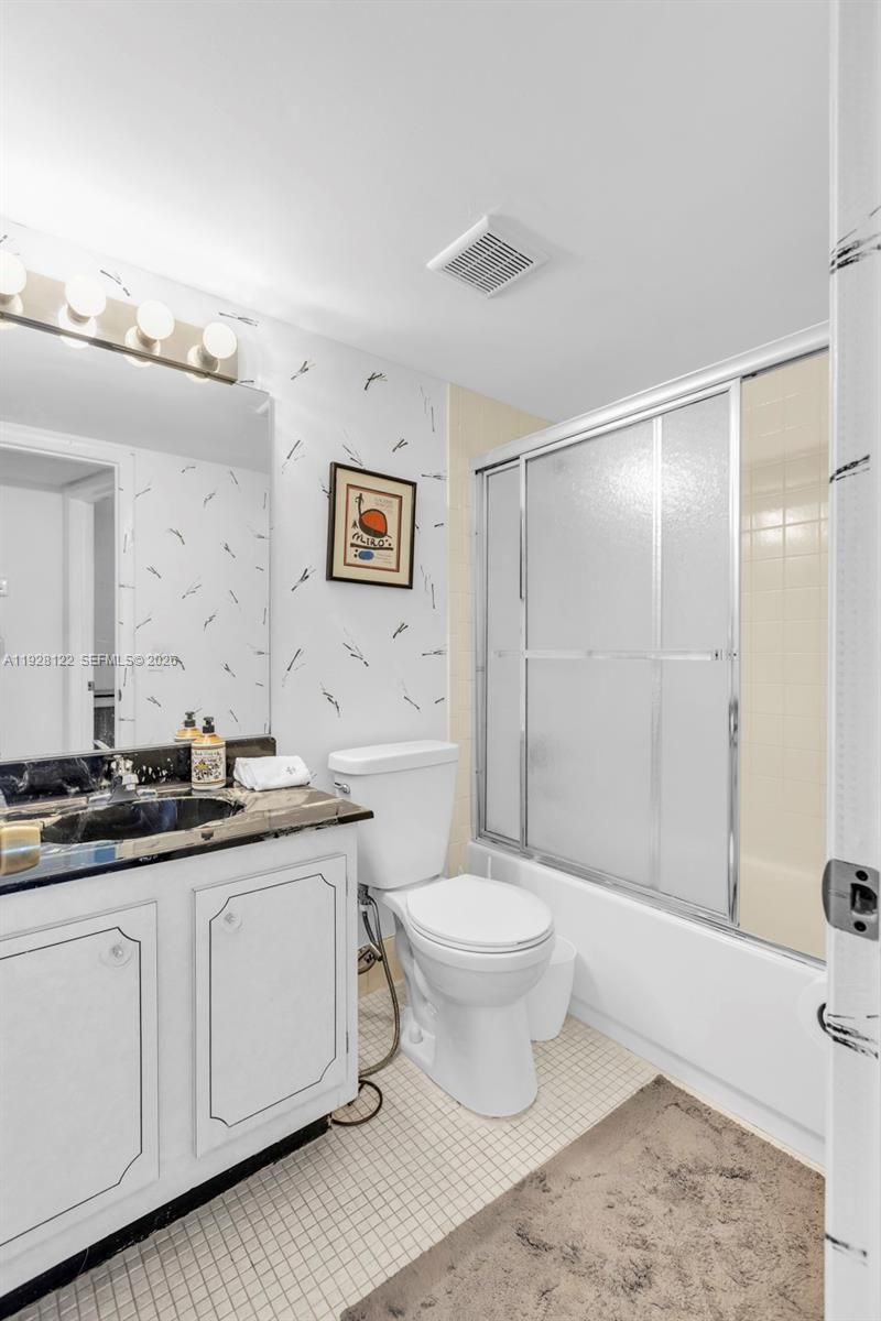 6071 NW 61st Ave, Unit 303, Tamarac, FL 33319 Photo