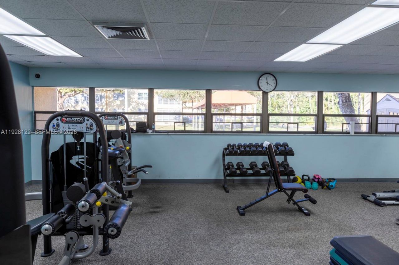 6071 NW 61st Ave, Unit 303, Tamarac, FL 33319 Photo