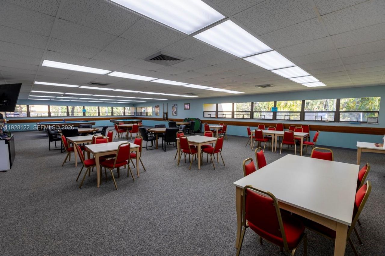 6071 NW 61st Ave, Unit 303, Tamarac, FL 33319 Photo