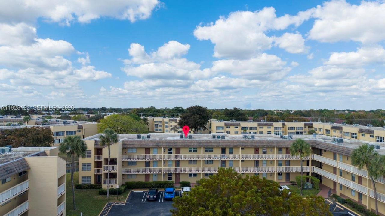 6071 NW 61st Ave, Unit 303, Tamarac, FL 33319 Photo