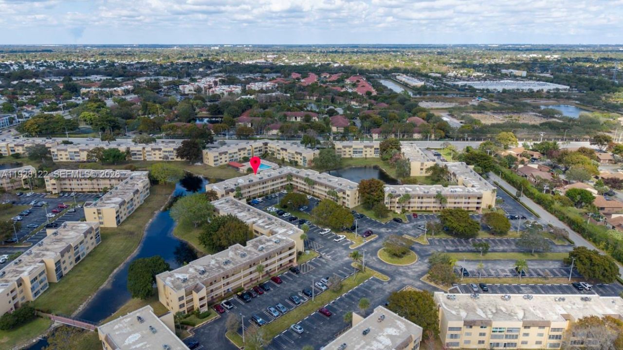 6071 NW 61st Ave, Unit 303, Tamarac, FL 33319 Photo