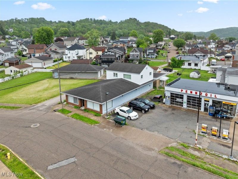 97 W 41st Street, Shadyside, OH 43947 Photo 4