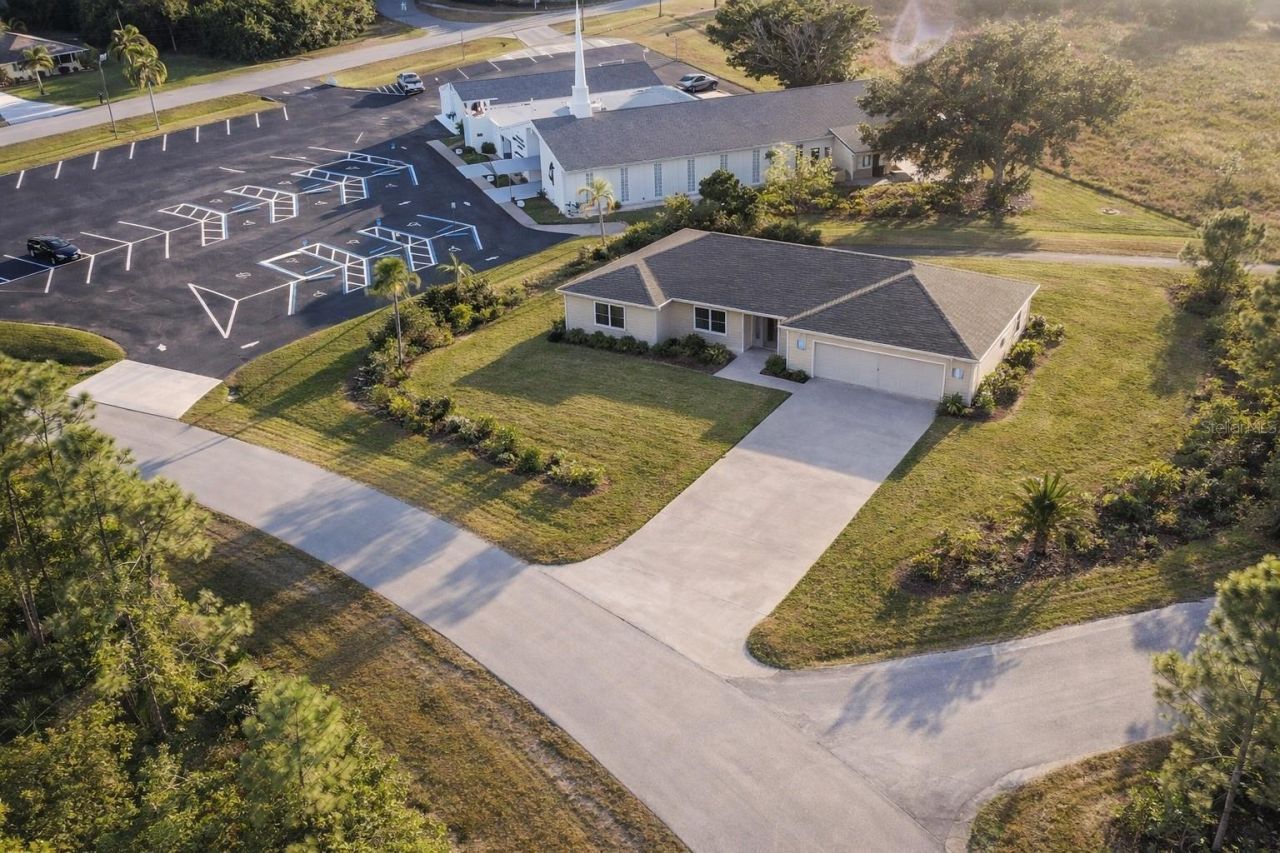 27366 Del Rio Drive, Punta Gorda, FL 33955 Photo