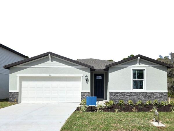 100 VINTAGE GLEN ROAD, NOKOMIS, FL 34275