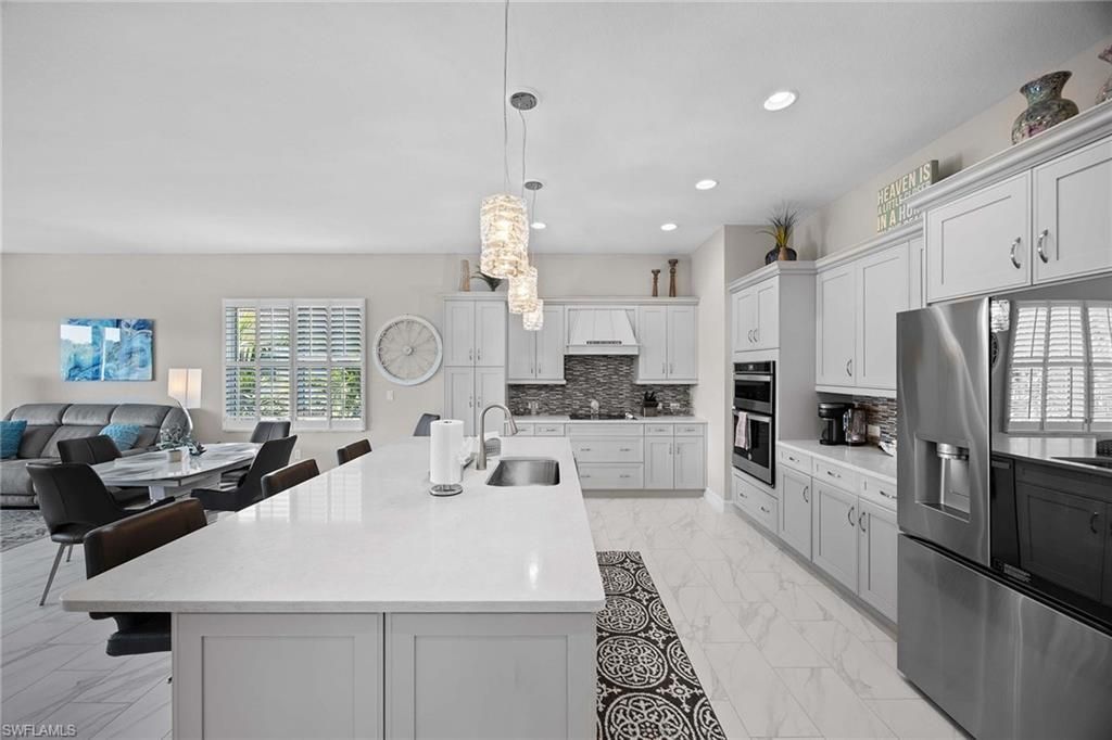 7781 Hawthorne Dr, Unit 3204, Naples, FL 34113 Photo