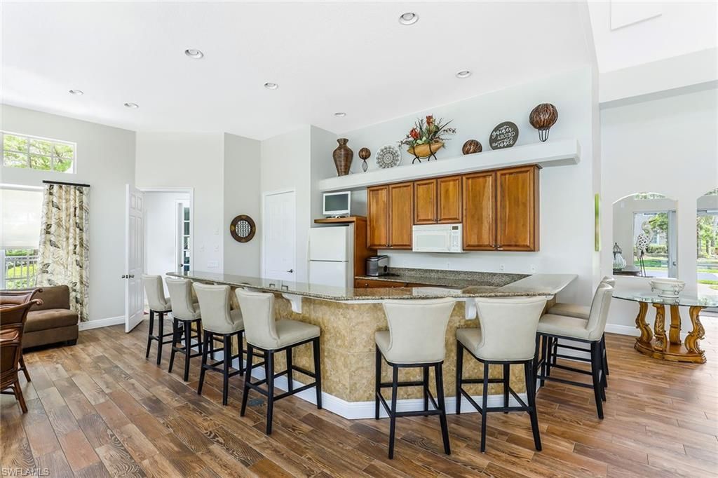 7781 Hawthorne Dr, Unit 3204, Naples, FL 34113 Photo