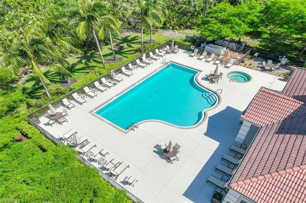 7781 Hawthorne Dr, Unit 3204, Naples, FL 34113 Photo