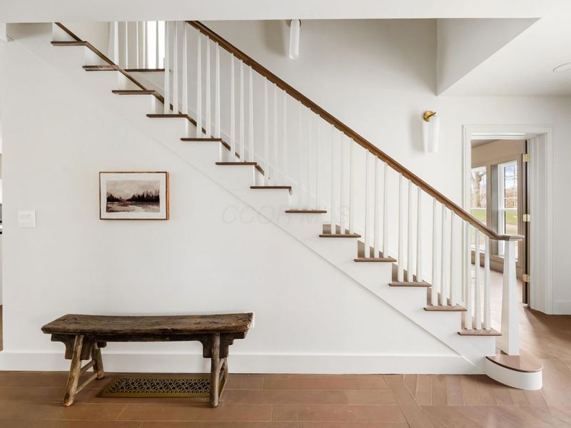 1869 Tewksbury Road, Upper Arlington, OH 43221 Photo 11