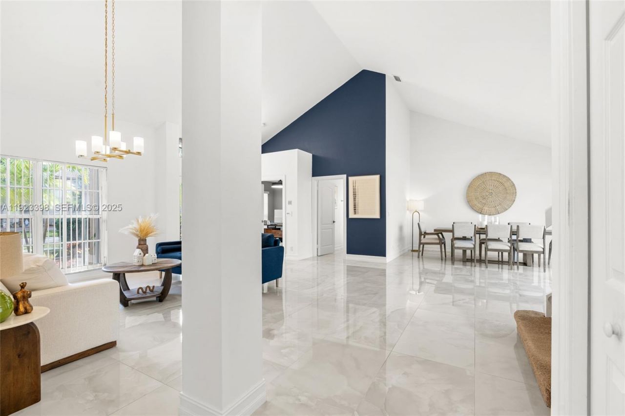 19427 NW 13th St, Pembroke Pines, FL 33029 Photo