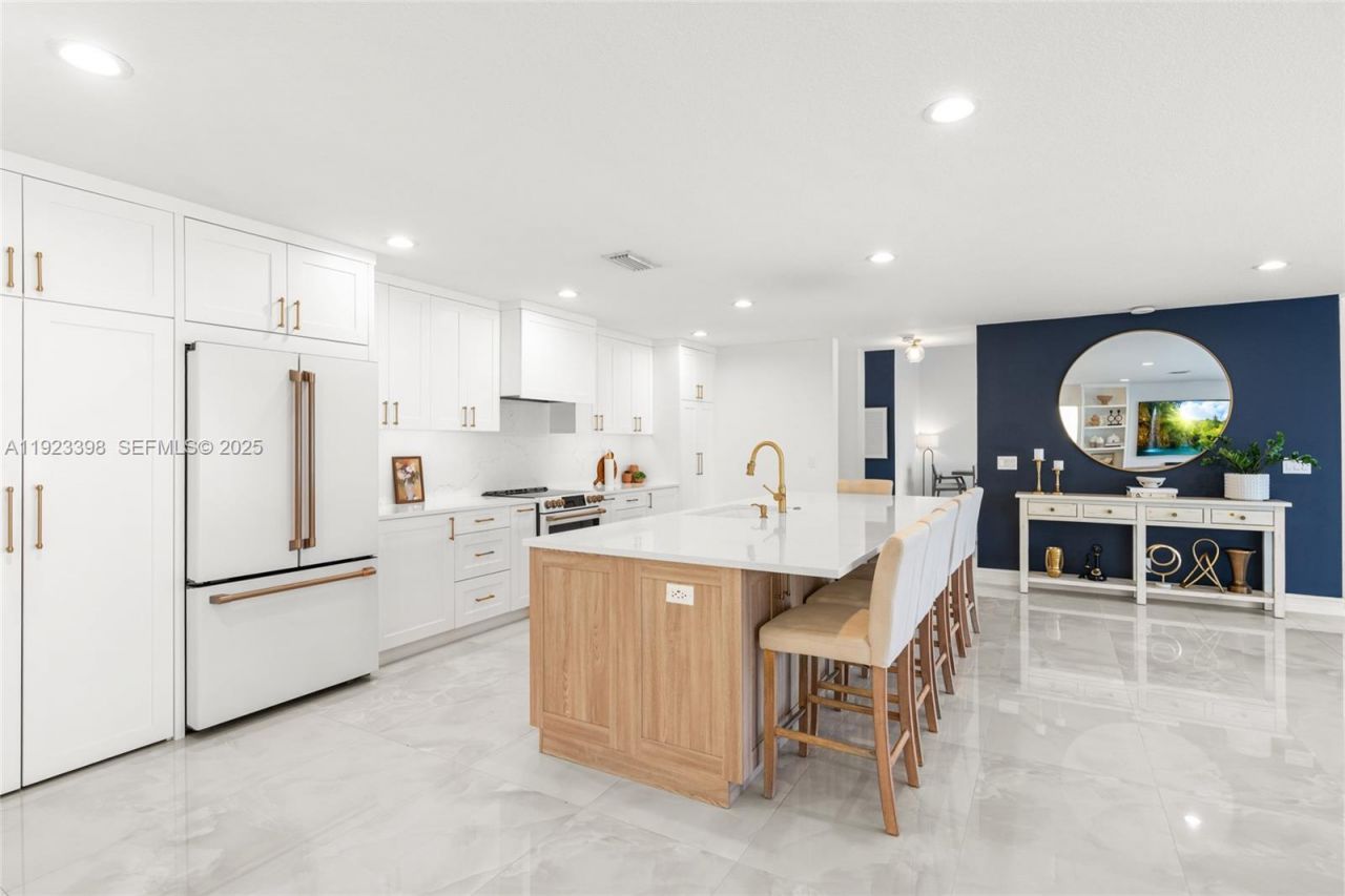 19427 NW 13th St, Pembroke Pines, FL 33029 Photo