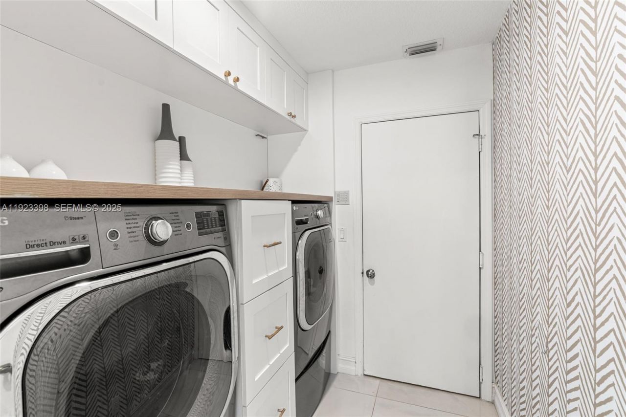 19427 NW 13th St, Pembroke Pines, FL 33029 Photo