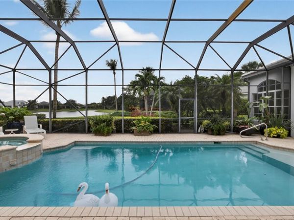 1301 Cape Pointe Circle, Vero Beach, FL 32963