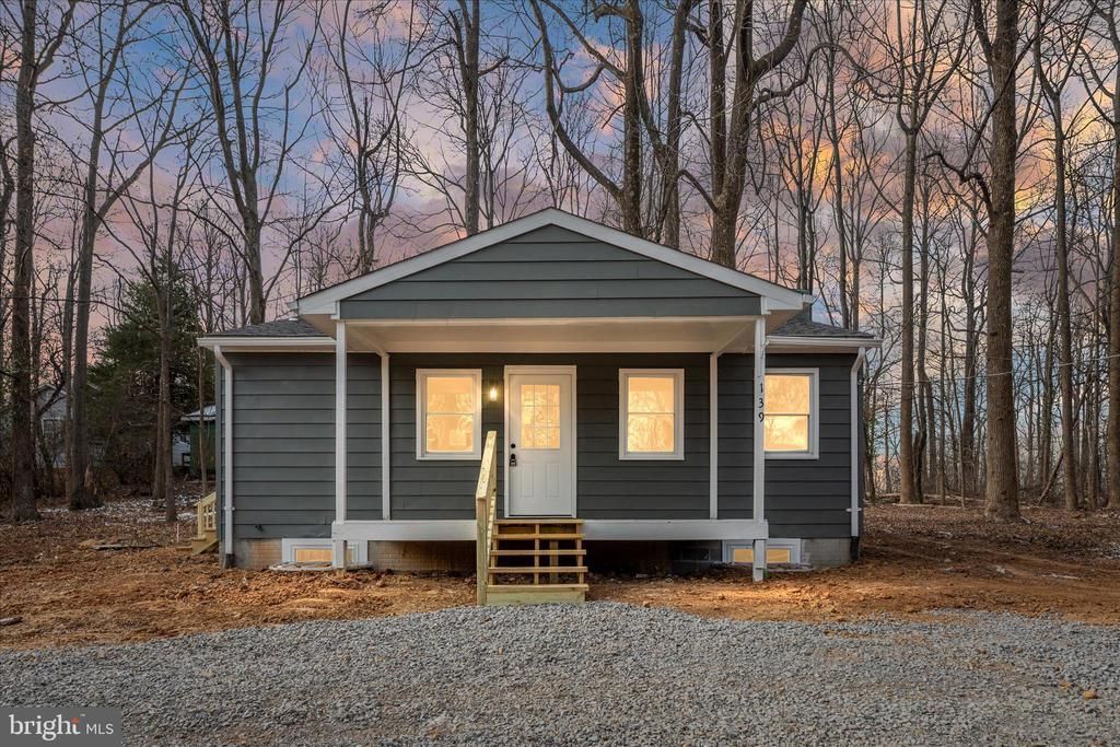 139 Nez Perce Way, Chester Gap, VA 22623 Main Photo
