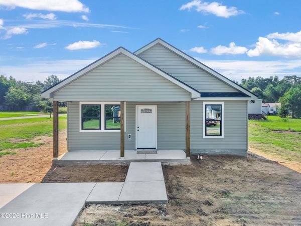 152 Hillside Street, Clarkton, NC 28433
