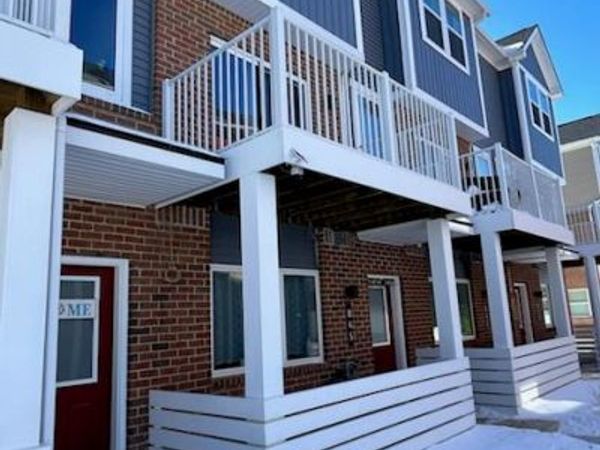 845 Canterbury Lane, Troy, MI 48085