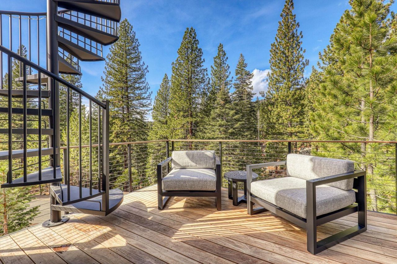 325 Woodridge Circle, Incline Village, NV 89451 Photo