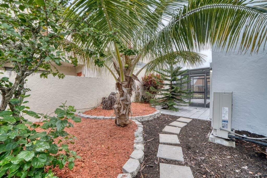 905 NW 22nd Avenue, Delray Beach, FL 33445 Photo