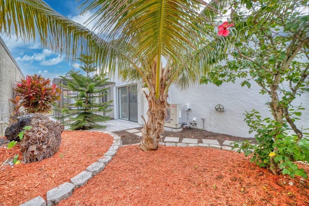 905 NW 22nd Avenue, Delray Beach, FL 33445 Photo