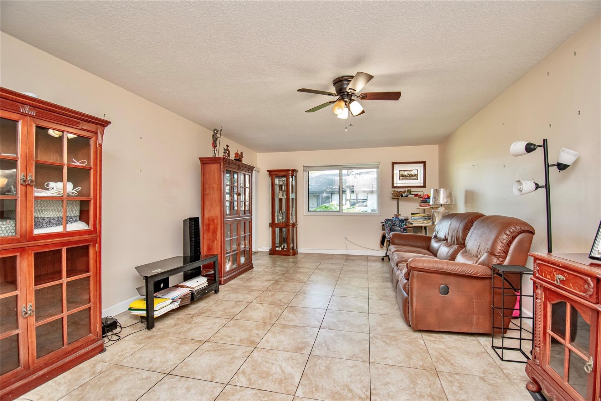 381 Ottawa Ct, Royal Palm Beach, FL 33411 Photo