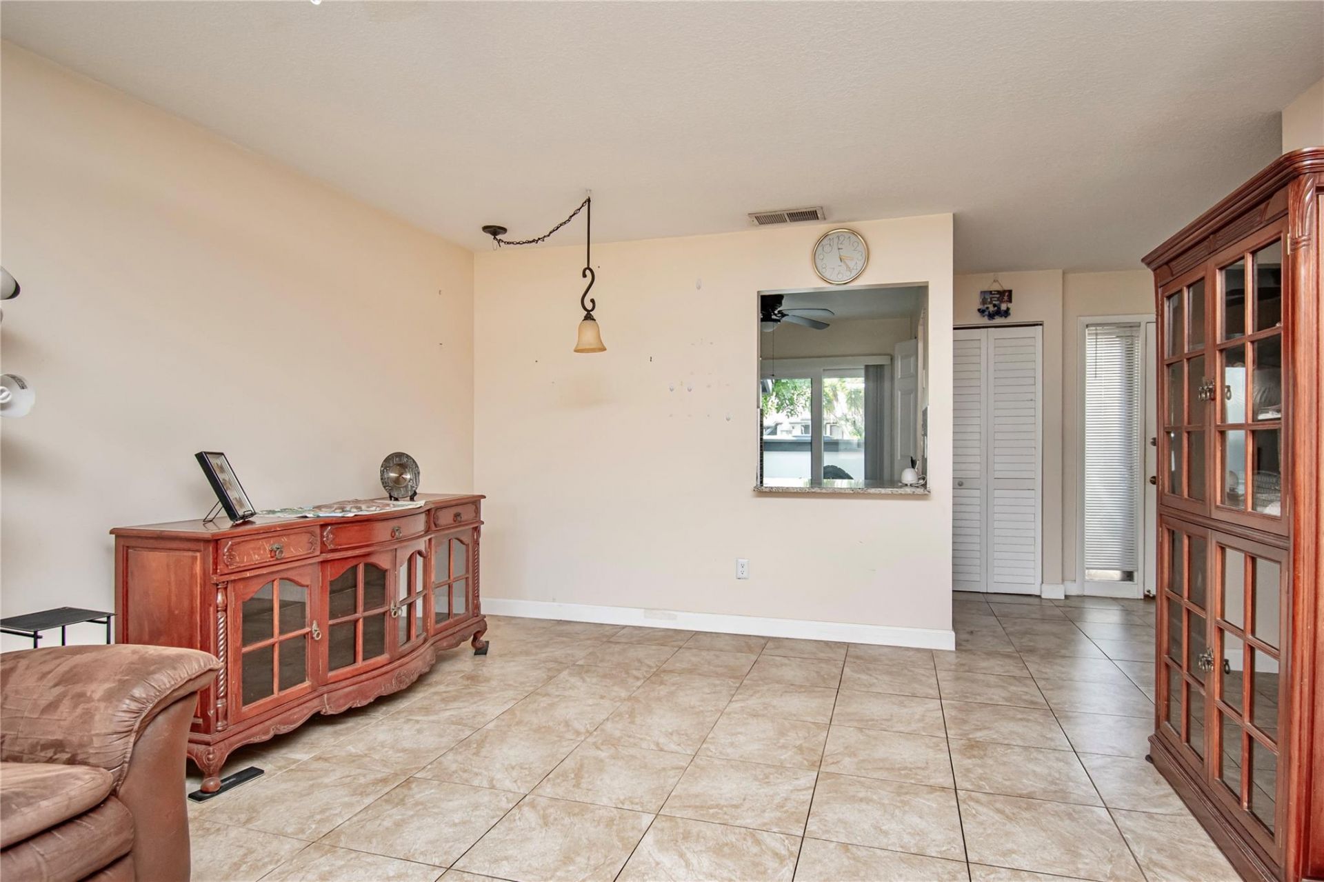 381 Ottawa Ct, Royal Palm Beach, FL 33411 Photo